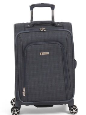 London Fog Spinner Carry-On Luggage